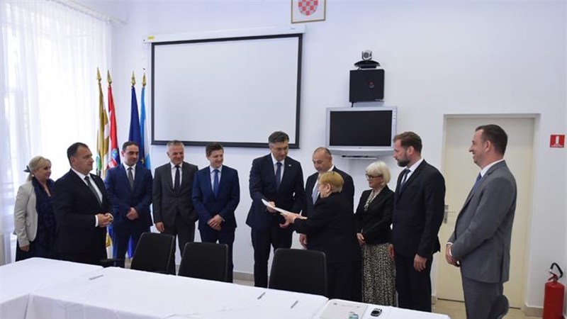 Maksimalno smo angažirani na poboljšanju uvjeta života u Vukovaru, Vlada će nastaviti s potporom i gradu i županiji 